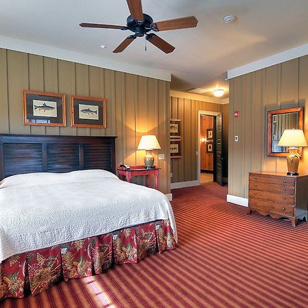 Bright'S Creek Lodge Columbus Extérieur photo