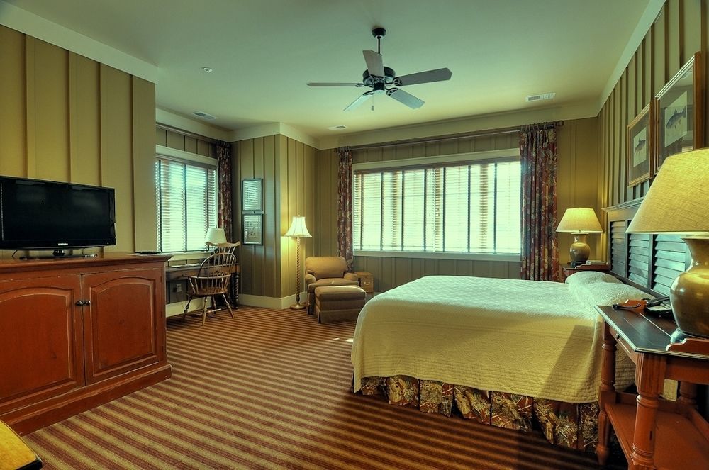 Bright'S Creek Lodge Columbus Extérieur photo