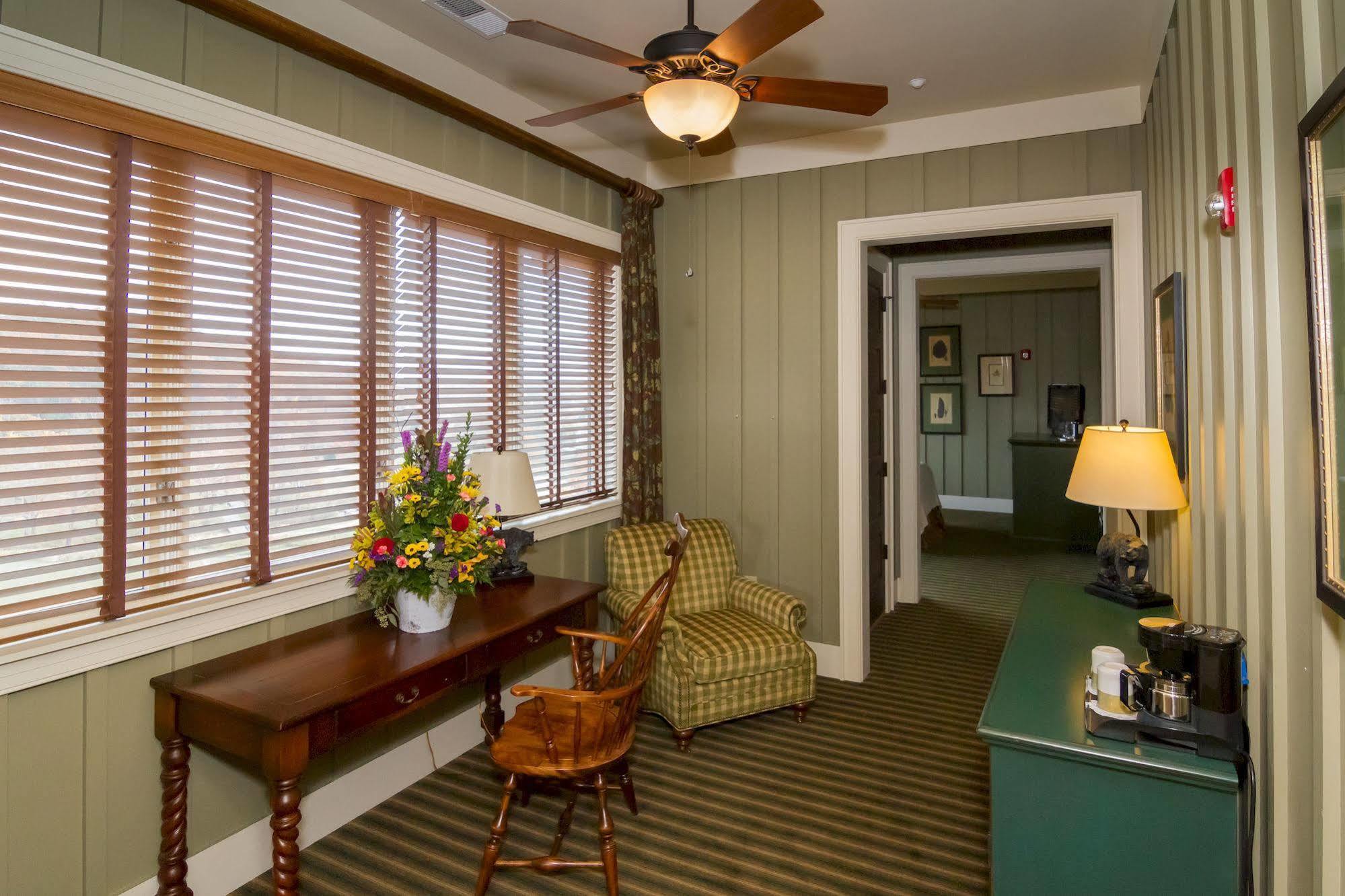 Bright'S Creek Lodge Columbus Extérieur photo