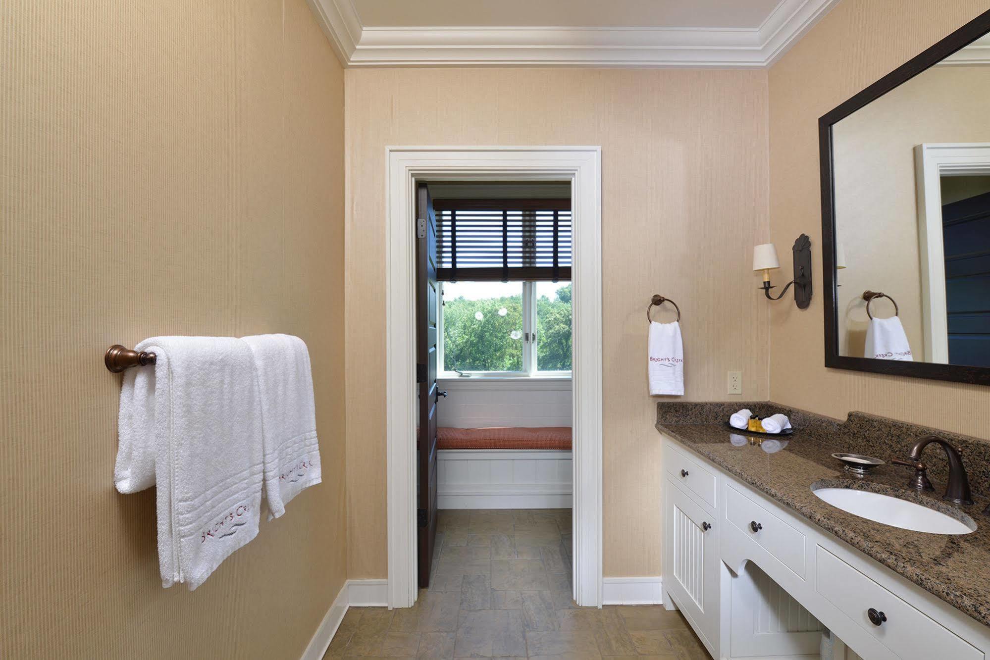 Bright'S Creek Lodge Columbus Extérieur photo